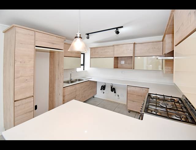 3 BEDROOM APARTMENT FOR SALE IN NOORDHANG